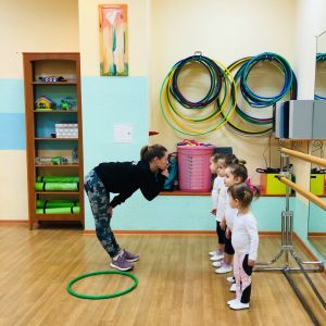 Открытый урок по художественной гимнастике по адресу метро московская, младшая группа 2019