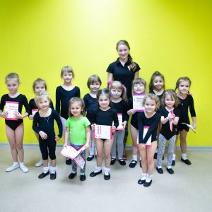 Открытый урок по художественной гимнастике младшая группа 2019